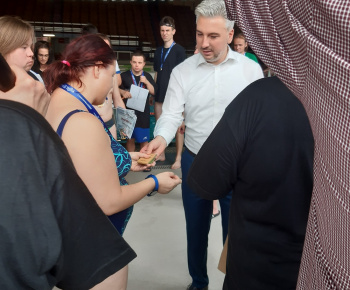 Aktuality / Medzinárodné plavecké preteky  - foto