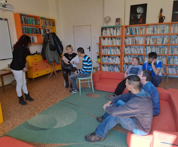 Aktuality / Návšteva Základnej školy v Jaklovciach - foto