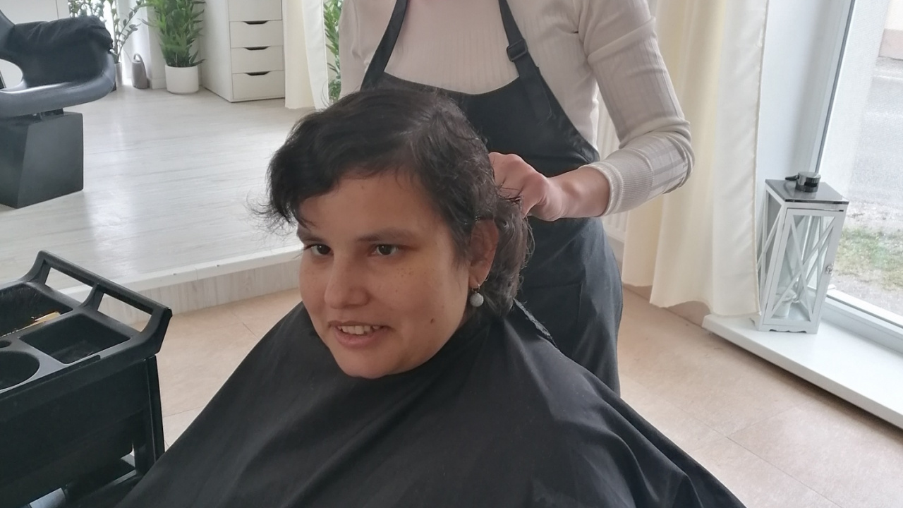 2022 - Nový účes do školy  2022 - Nový účes do školy