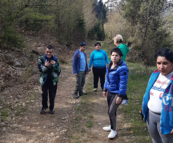 Aktuality / Turistická jarná vychádzka - foto