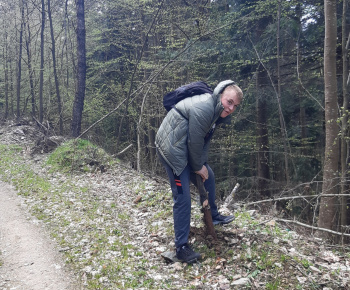 Aktuality / Turistická jarná vychádzka - foto