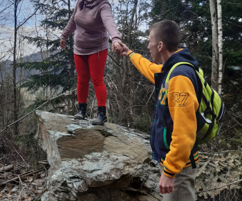 Aktuality / Turistická jarná vychádzka - foto